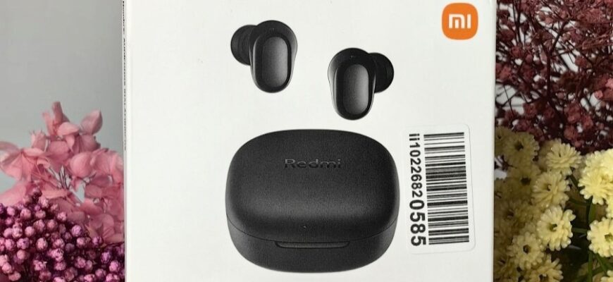 упаковка Xiaomi TWS Redmi Buds 6 Play