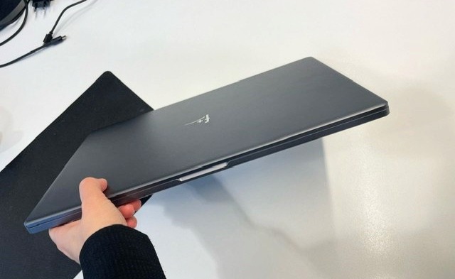Fplus FLAPTOP
