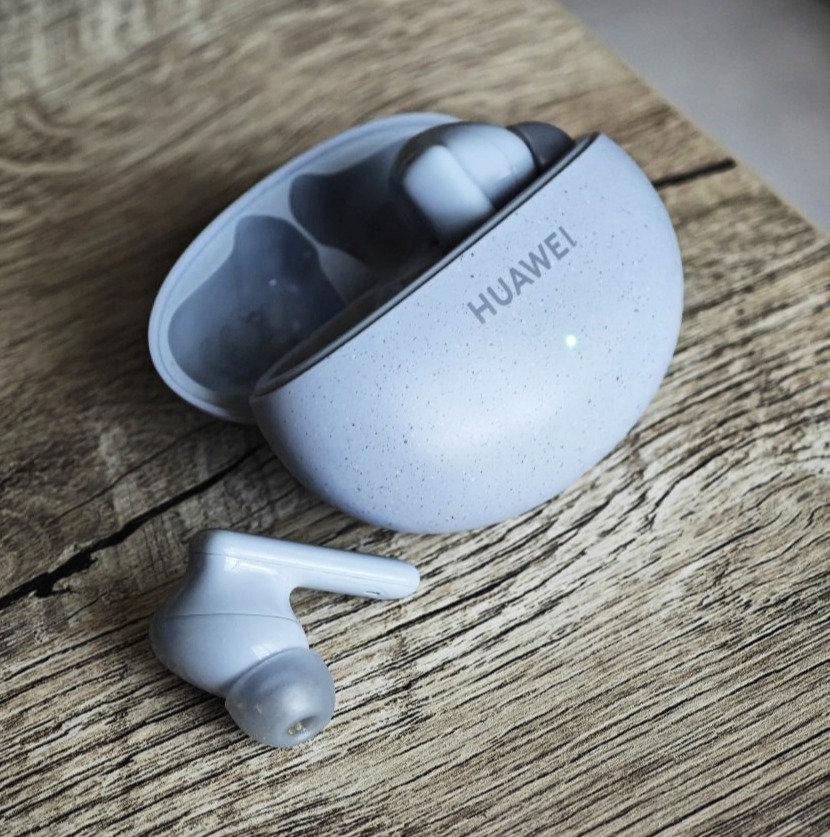Huawei FreeBuds 5i наушники