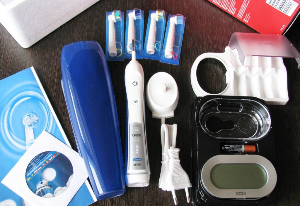 комплект Braun Oral-B Triumph 5000
