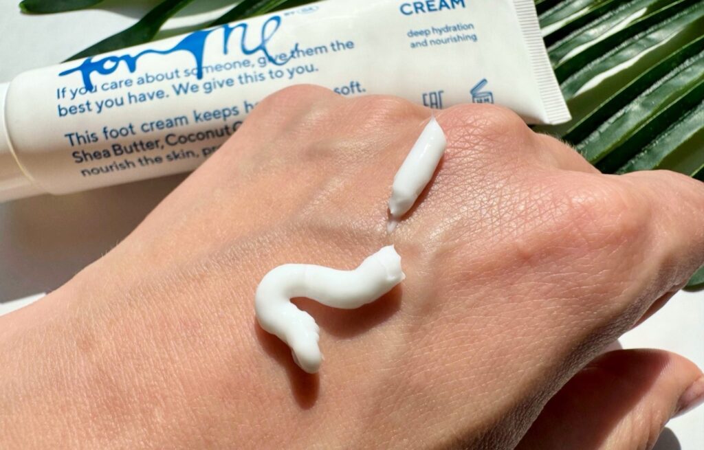 Крем FOR ME BY GOLD APPLE FOOT CREAM