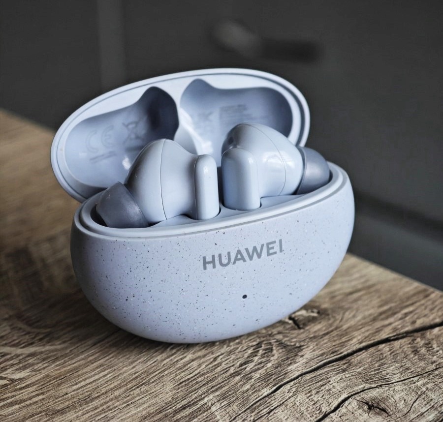 наушники Huawei FreeBuds 5i