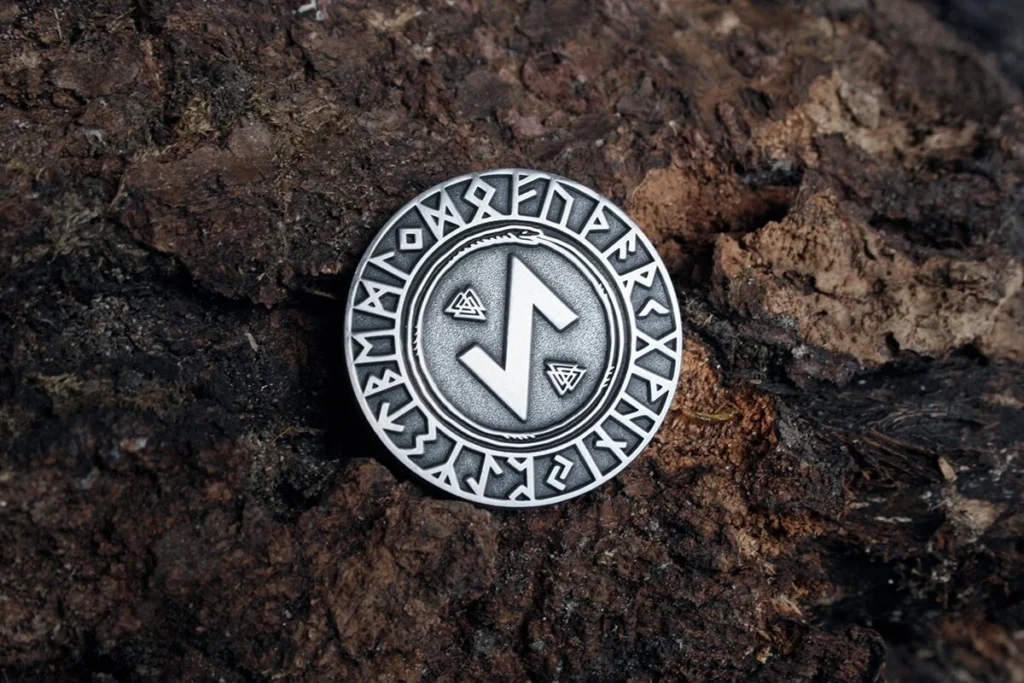 Runes крипта