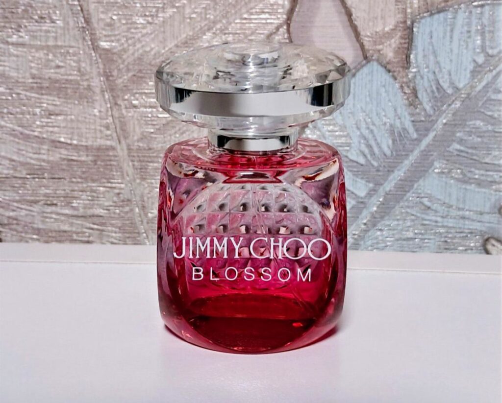 аромат JIMMY CHOO Blossom