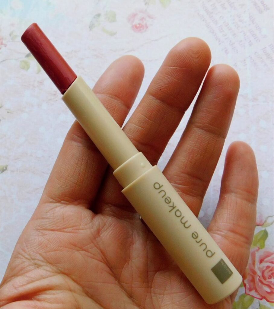 Avon Pure Makeup матовая