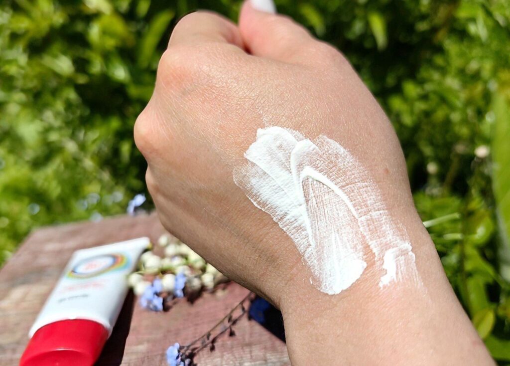 EYENLIP Tea Tree Sun Cream