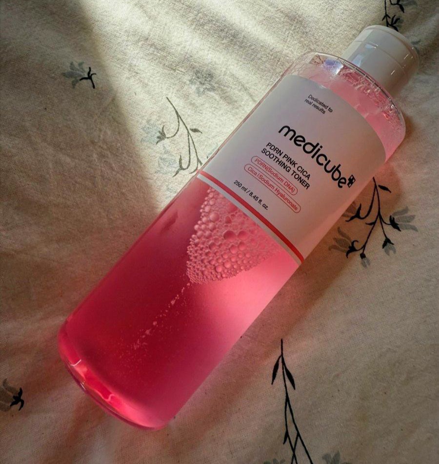 Тонер для лица MEDICUBE PDRN Pink Cica Soothing Toner