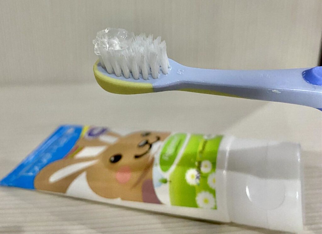 Brush-Baby Applemint