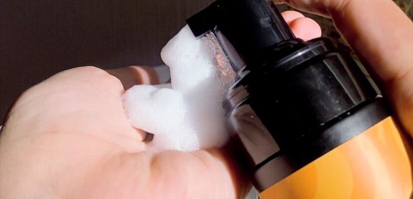 Пенка для укладки вьющихся и кудрявых волос Beautific curl me on hair fixing foam