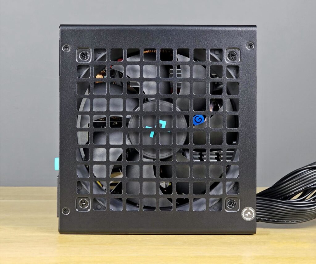 Блок питания Deepcool PF700
