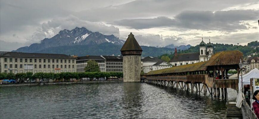 Пешеходный мост Капельбрюкке в Люцерне