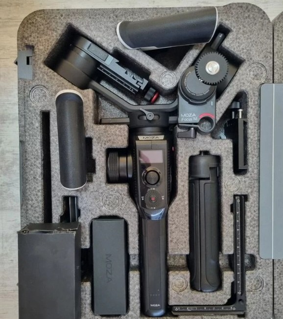 стабилизатор для видеокамеры Moza Aircross 2