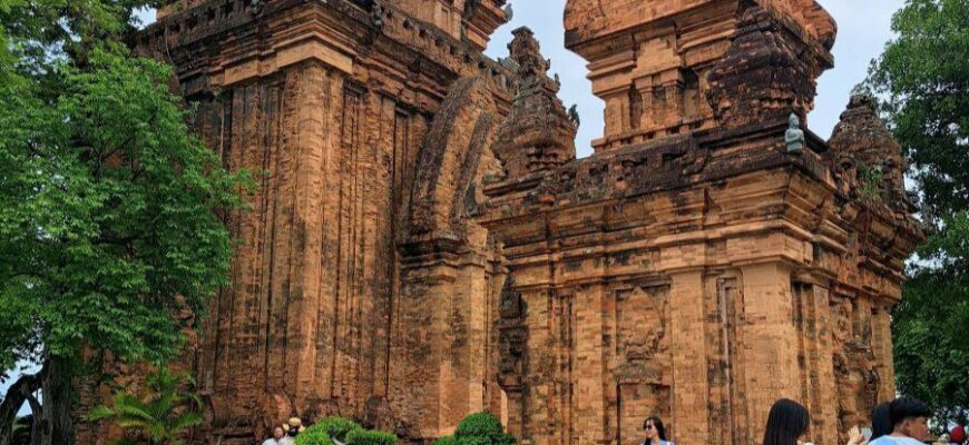 Вьетнам, Нячанг, Башни По Нагар