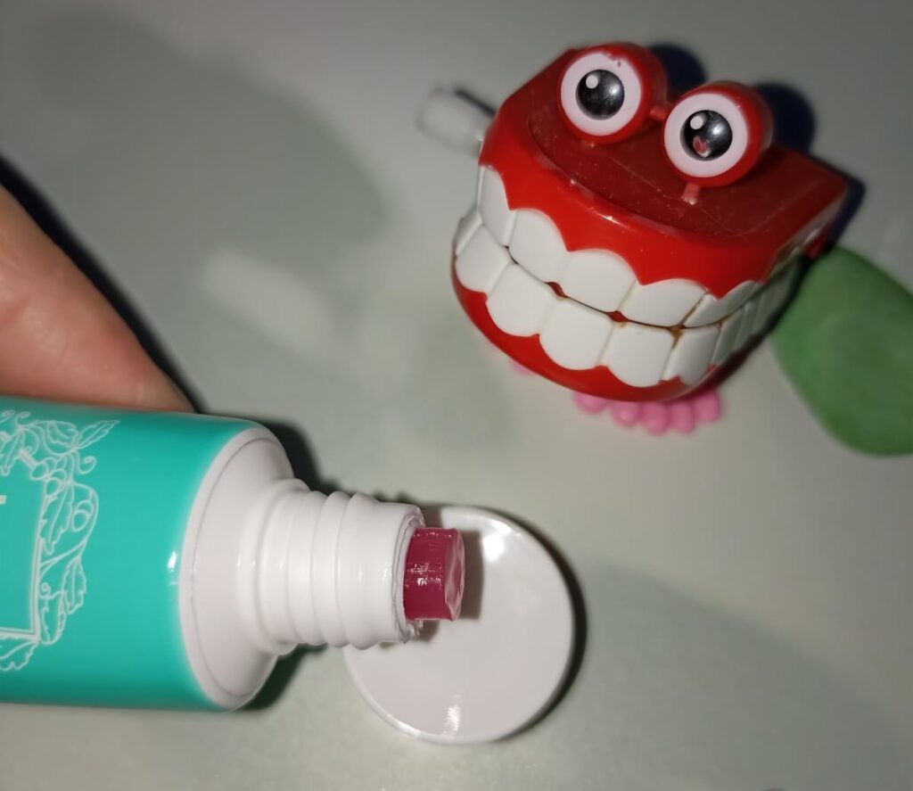 Зубная паста President