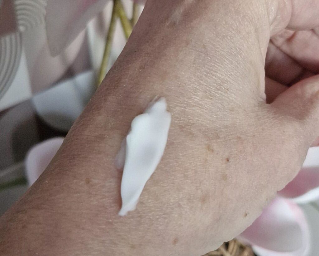 МейТан LaDermis