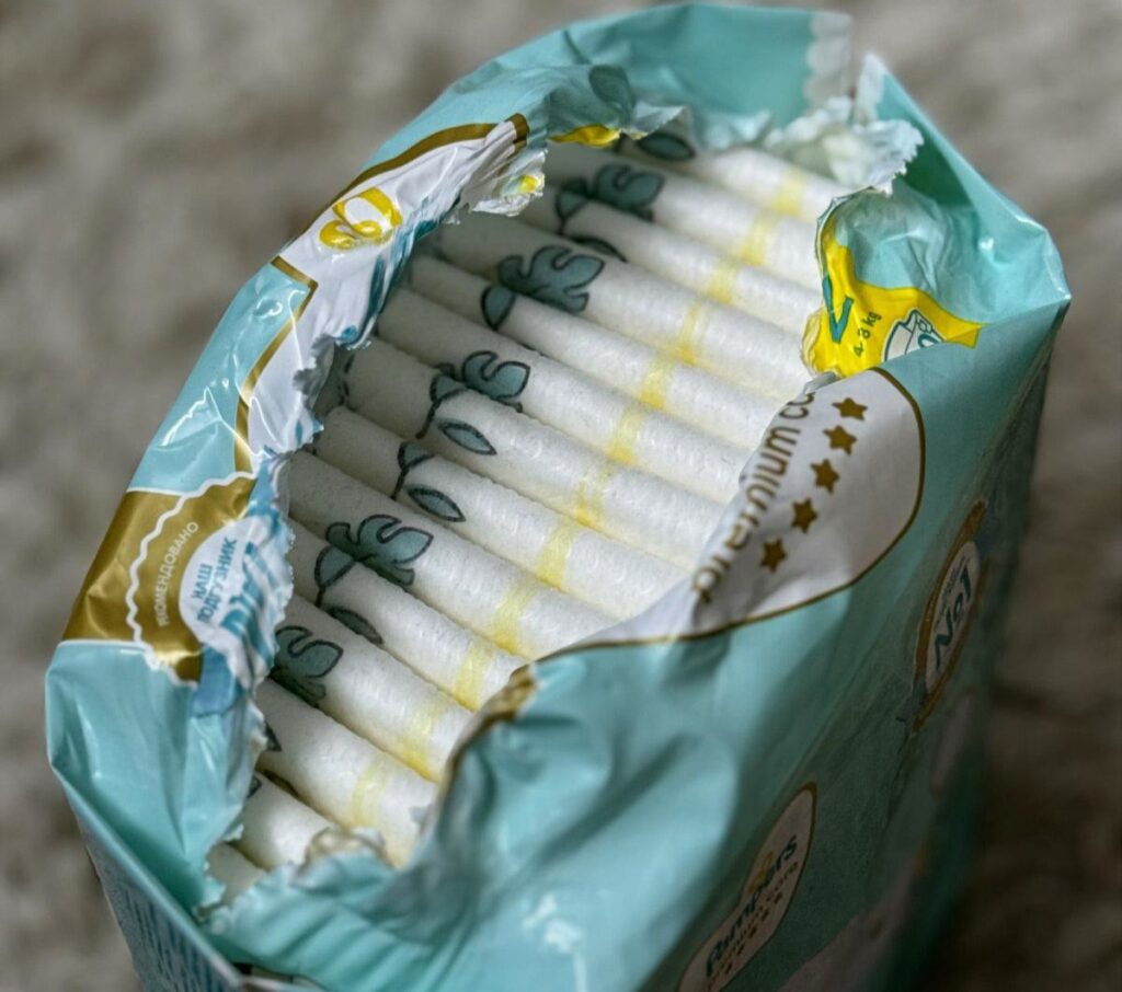 Подгузник Pampers Premium Care